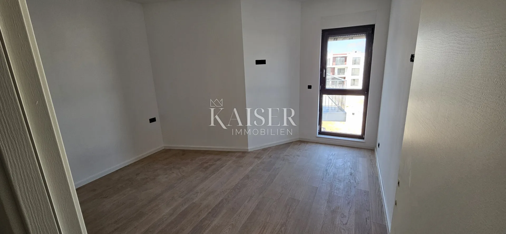 istra, umag – dvosoban stan sa dnevnim boravkom, 71m2, prizemlje sa okućnicom - slika 15