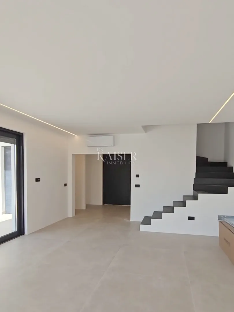 istra, poreč, okolica - moderna i funkcionalna vila sa bazenom, 330m2 - slika 11