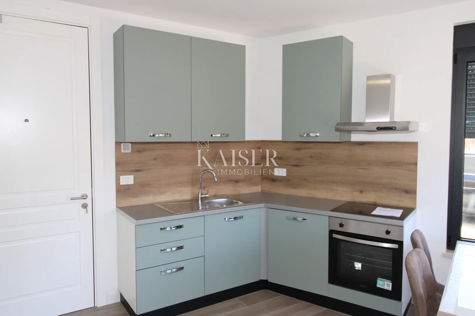 istra, poreč- moderan stan 90m2 s okućnicom, 400m od plaže - slika 4