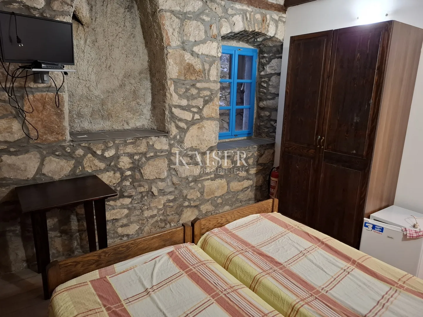 otok susak, dvosoban stan 61 m2 - slika 10