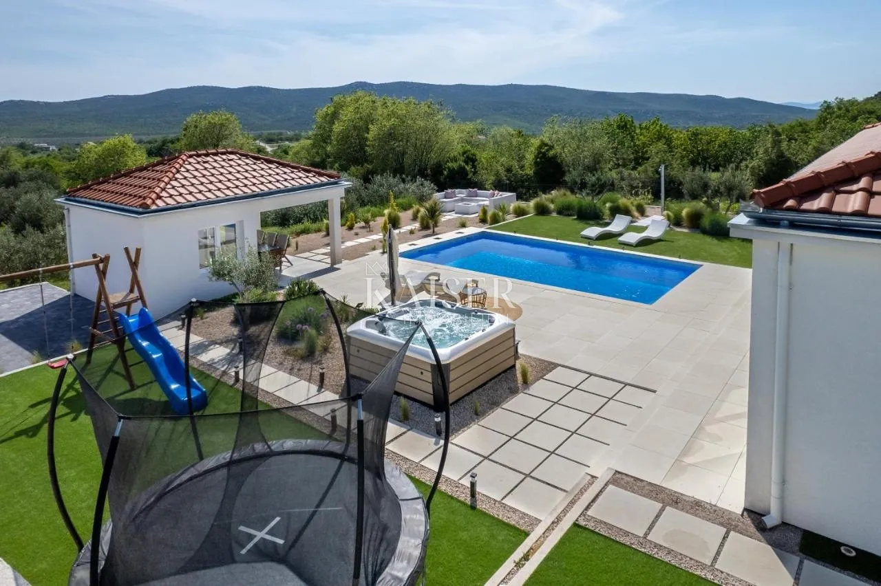 šibenik - prekrasna kuća na osami - slika 6