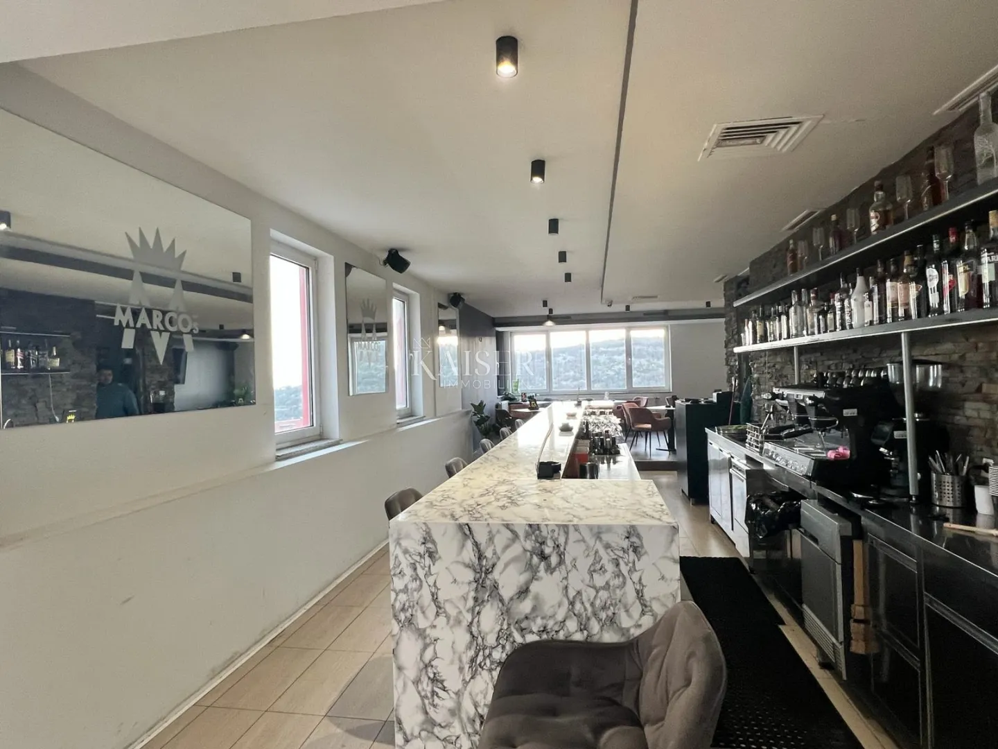 rijeka, škurinje - caffe bar 110m2+100m2 terase - slika 4