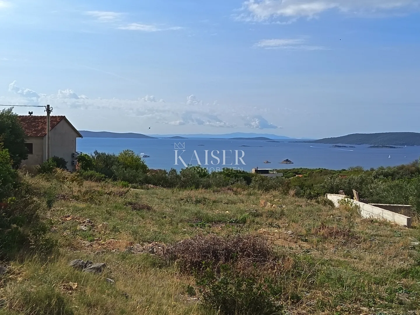 seget donji - građevinsko zemljište s panoramskim pogledom na more - slika 2