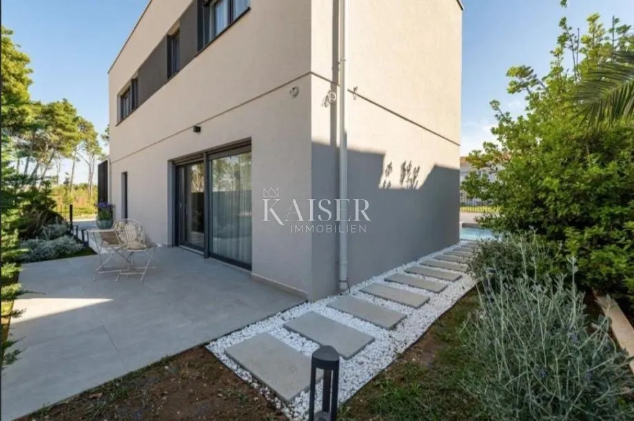 zadar, privlaka - moderna vila s bazenom, 50 m od mora - slika 25