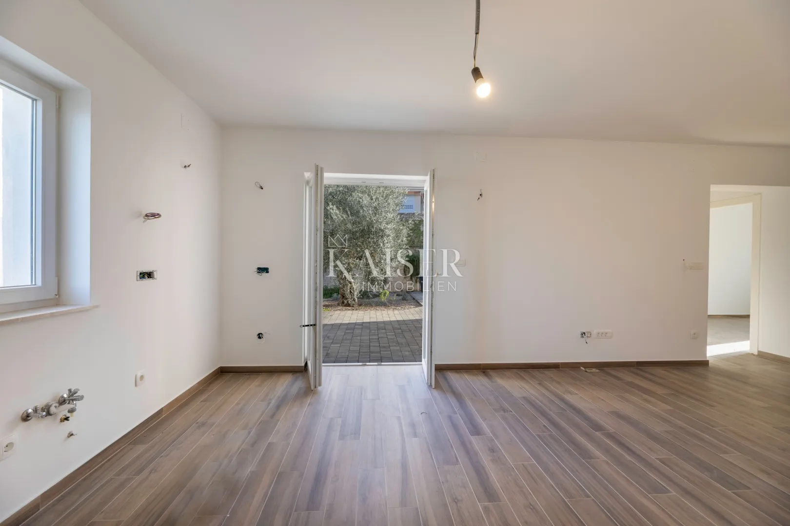 krk, klimno - kuća 266m2 na predivnoj lokaciji uz more - slika 27