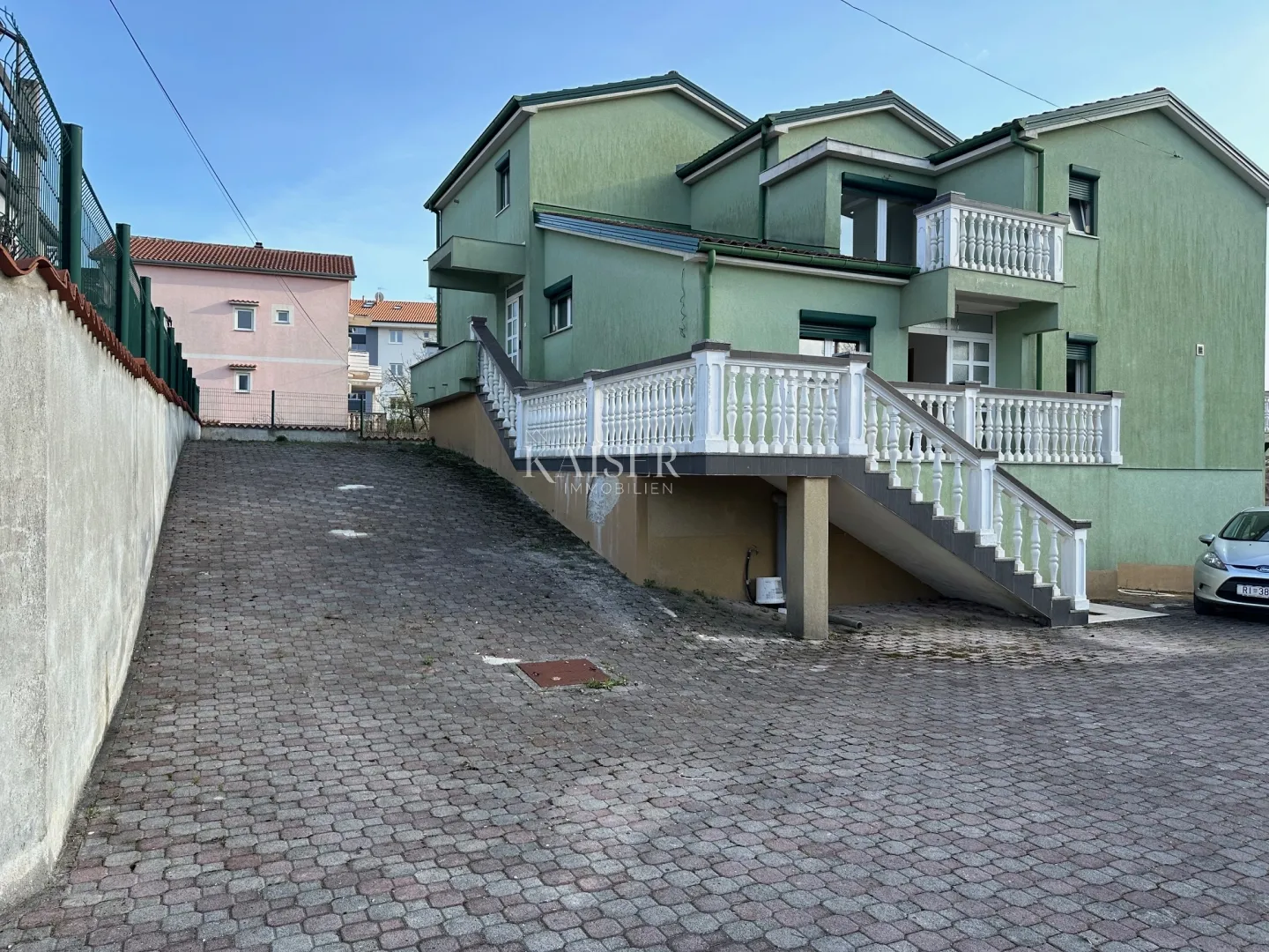 viškovo - kuća s velikim potencijalom na mirnoj lokacji - slika 12