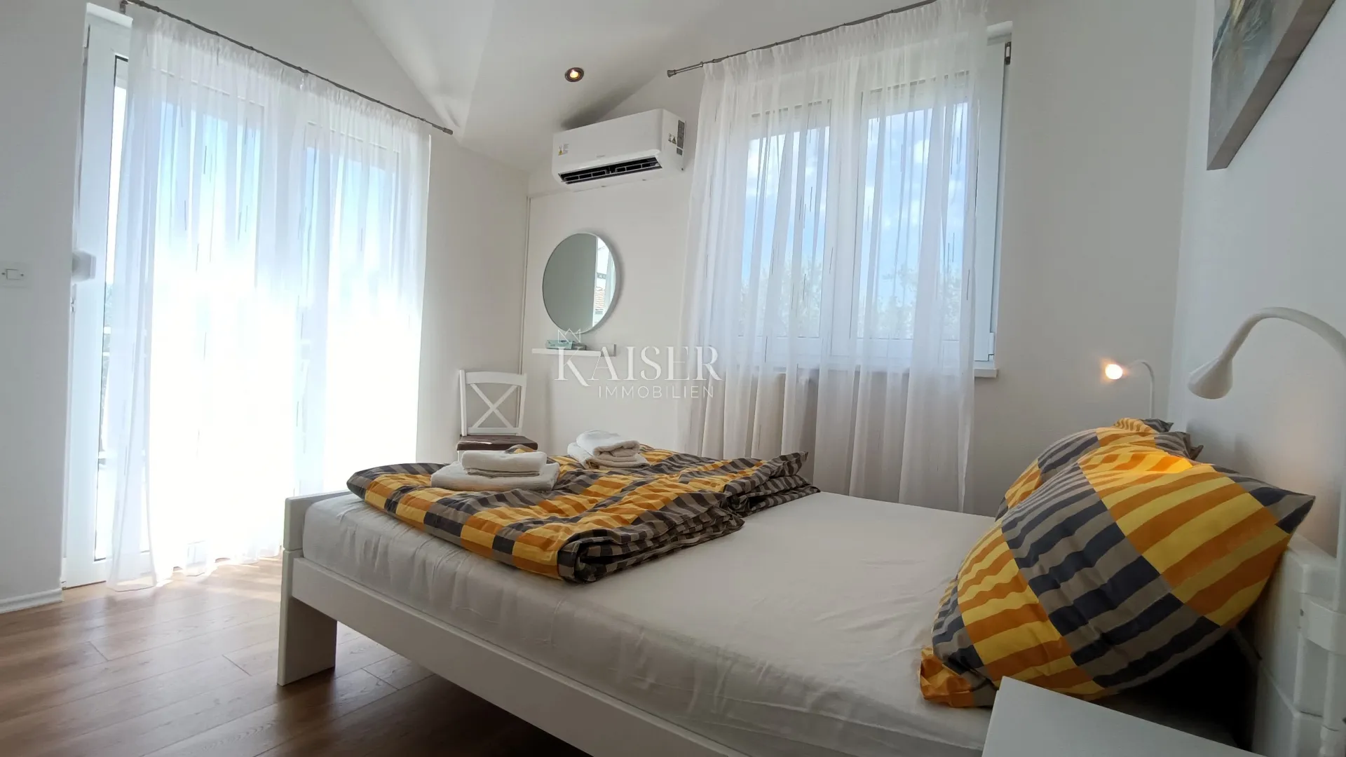 krk okolica- kuća 200m2 na mirnoj lokaciji s bazenom - slika 9