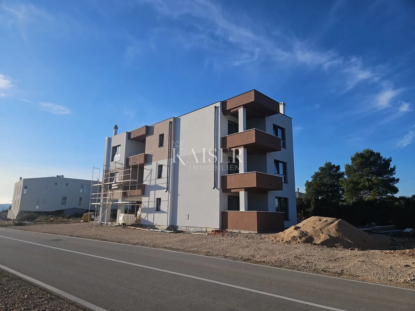 šibenik, brodarica - jednosoban stan 62,87 m2 - 190.000 € - slika 2