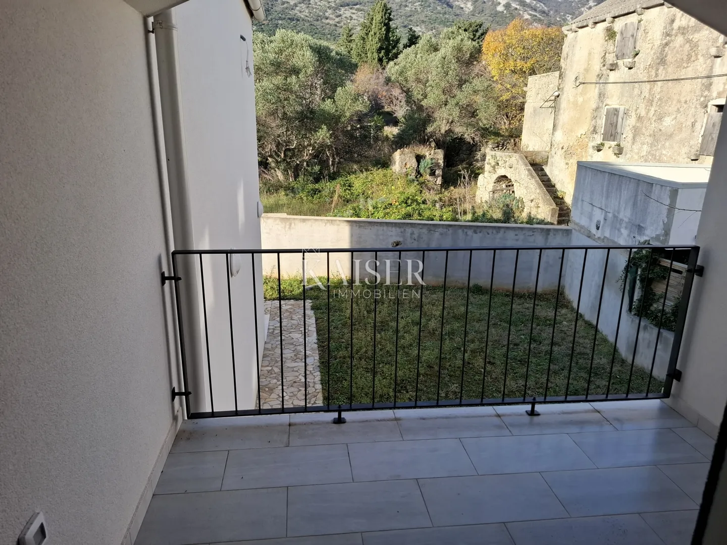 otok lošinj, nerezine, dvoetažni stan s pogledom na more - slika 17