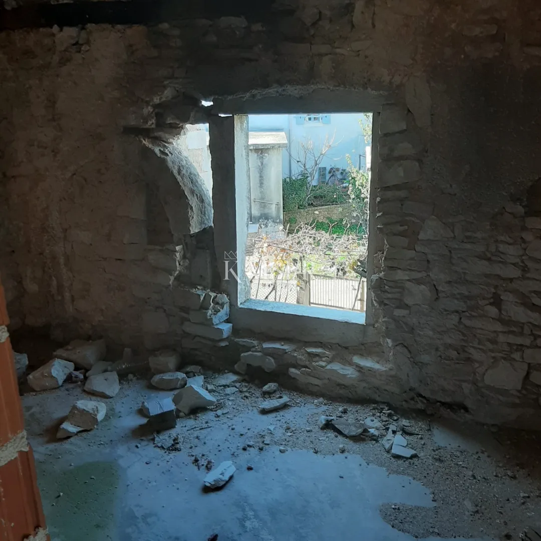 istra, barban - 5 starinskih kuća na prodaju - slika 19