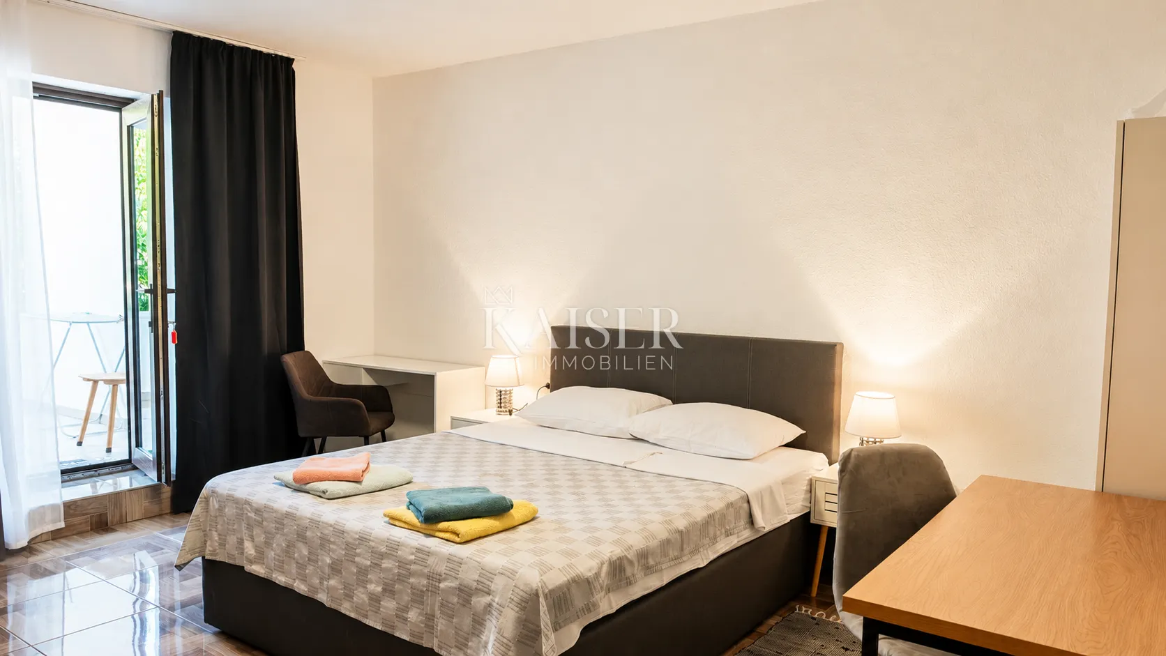 istra, rovinj- renoviran stan 140m2 samo 300m do mora - slika 12