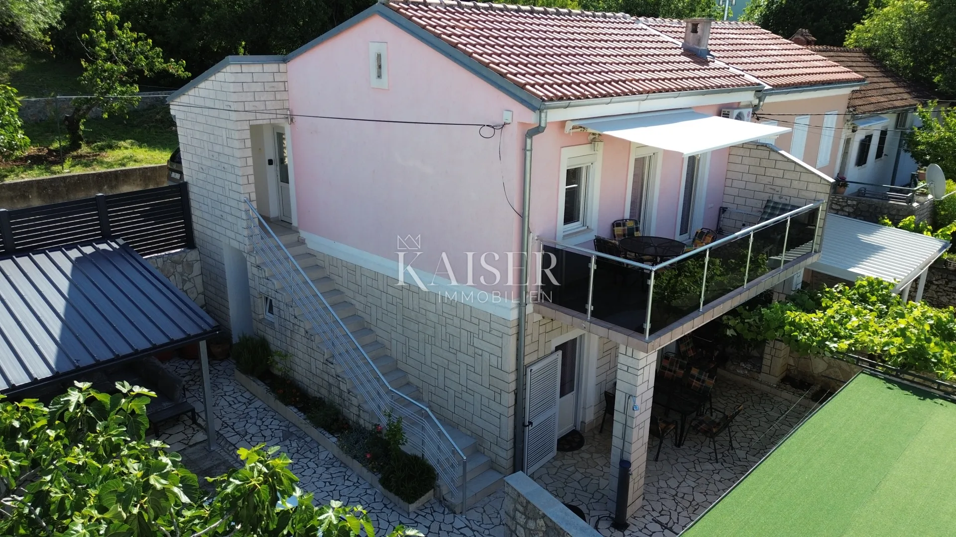 crikvenica, dramalj - kuća sa dva stana i okućnicom - slika 25