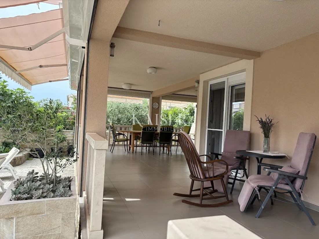 zadar, vir - obiteljska kuća 331m2 - 890 000 eur 300 m od plaže - slika 7