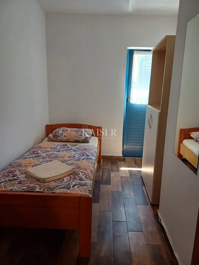mali lošinj - prizemni apartman u svetom jakovu - slika 4