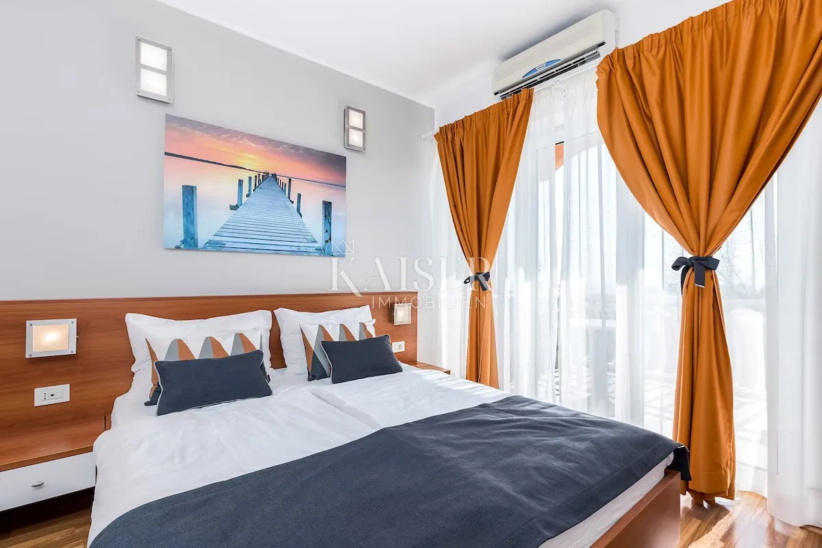 lovran – apartmanska vila s velikim zemljištem i projektom za boutique hotel - slika 12