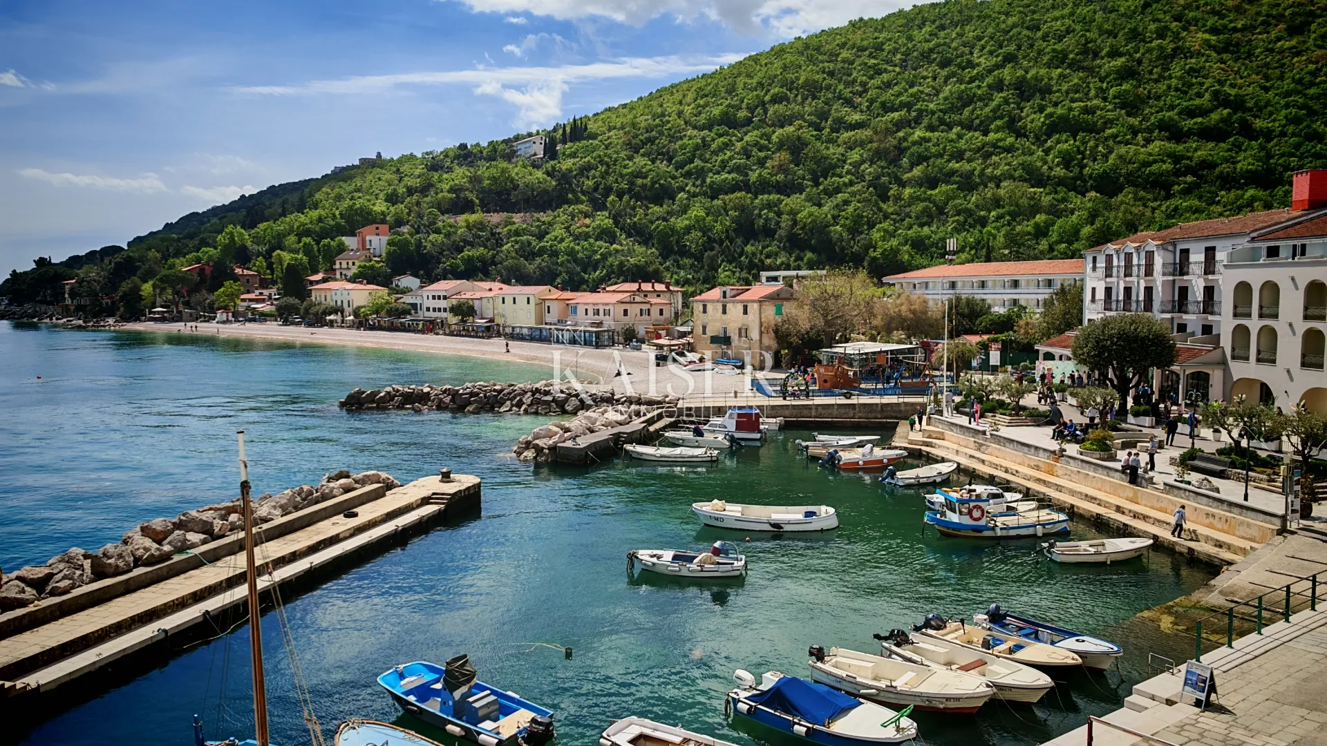 mošćenička draga, centar, stan i red do mora, dvije etaže, balkon - slika 30