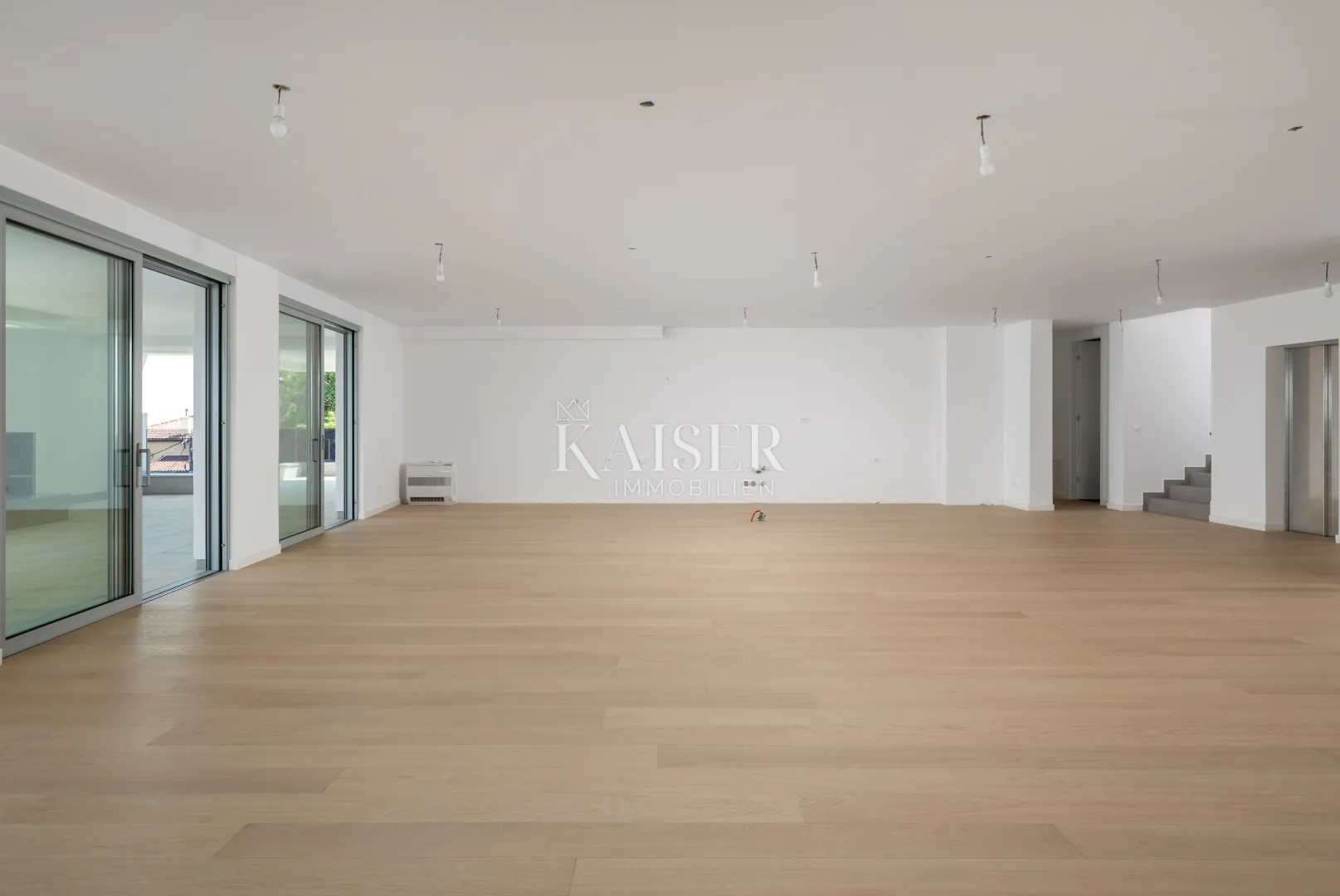 opatija, penthouse, blizina centra, pogled na opatiju i kvarner s vrha krova - slika 11