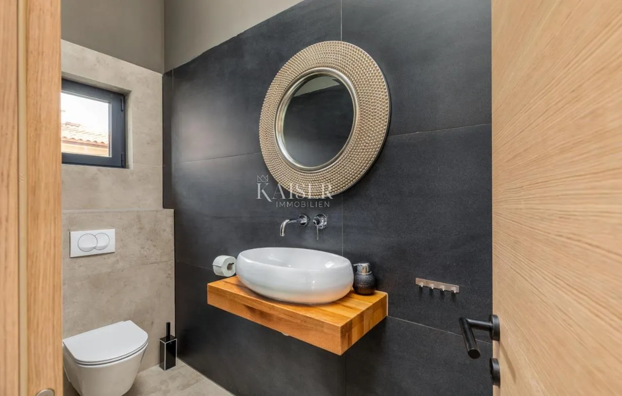 istra, medulin - zapanjujuća vila nedaleko mora, 500 m2 - slika 21