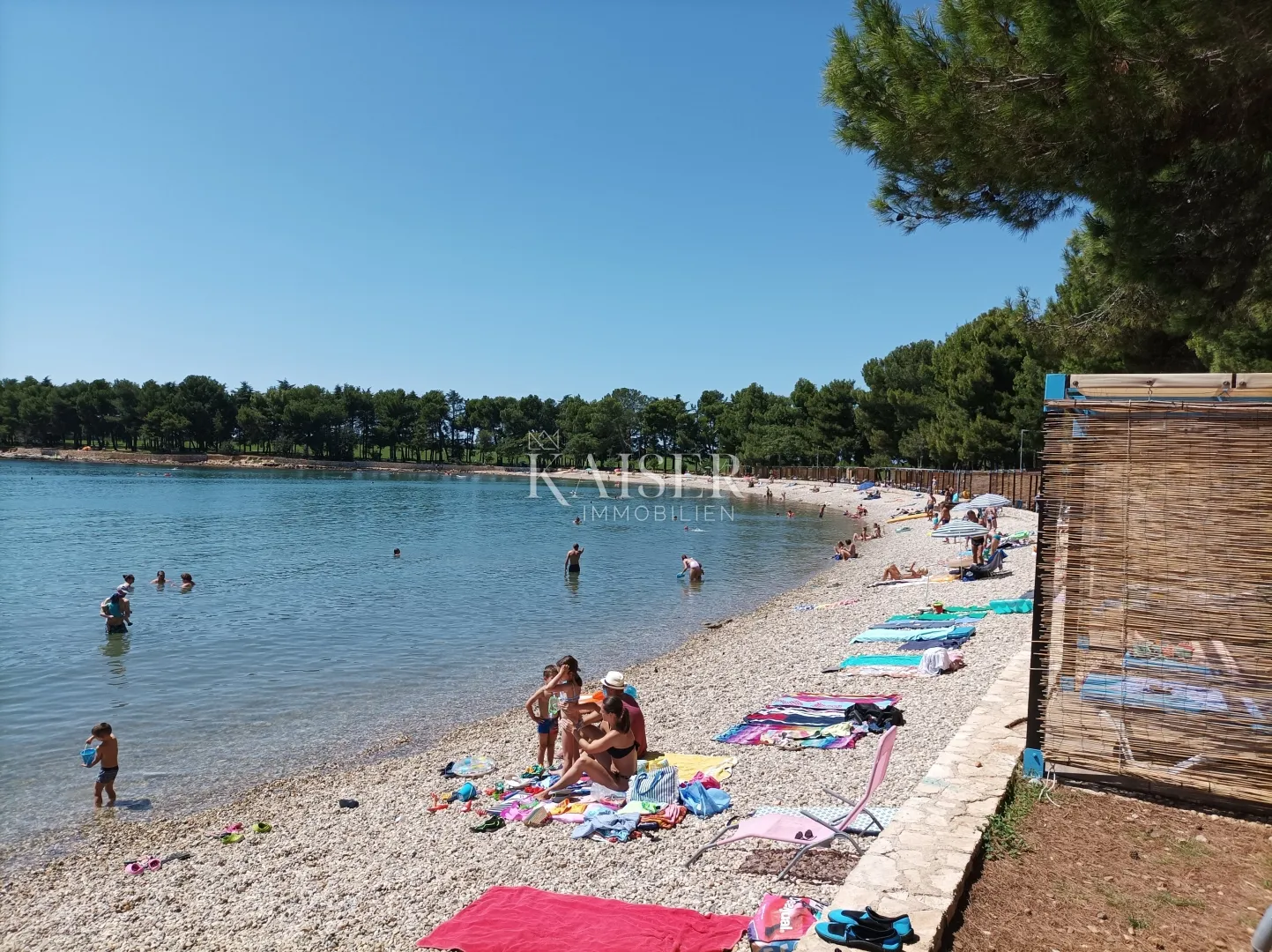 istra, novigrad, dvosoban apartman s prostranim vrtom - slika 9