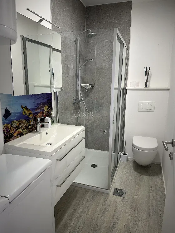 istra - poreč centar, luksuzan stan 50 m od mora - slika 6