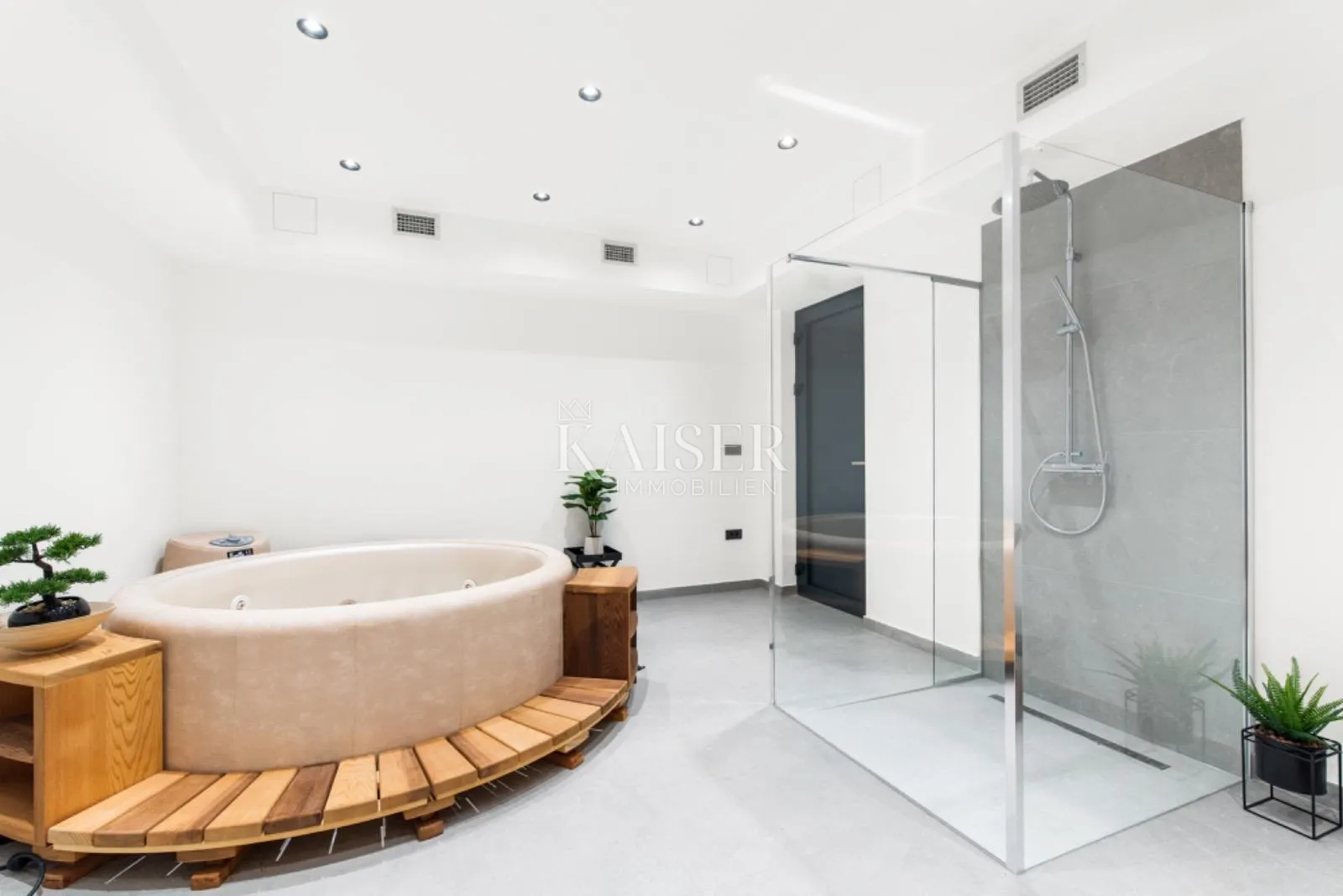istra - poreč, moderna vila sa bazenom i wellnessom - slika 24