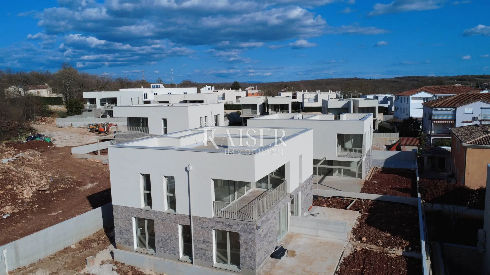 istra, novigrad, okolica - stan 108m2; krovna terasa 112m2; 300m od mora - slika 28