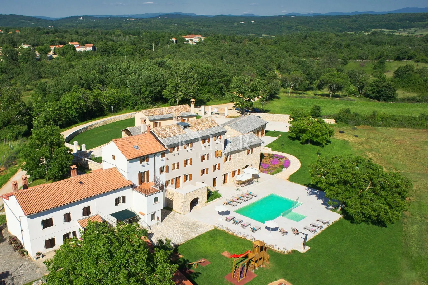 Grožnjan, Istra, prekrasno imanje sa vilama i bazenom - Makovci, Grožnjan