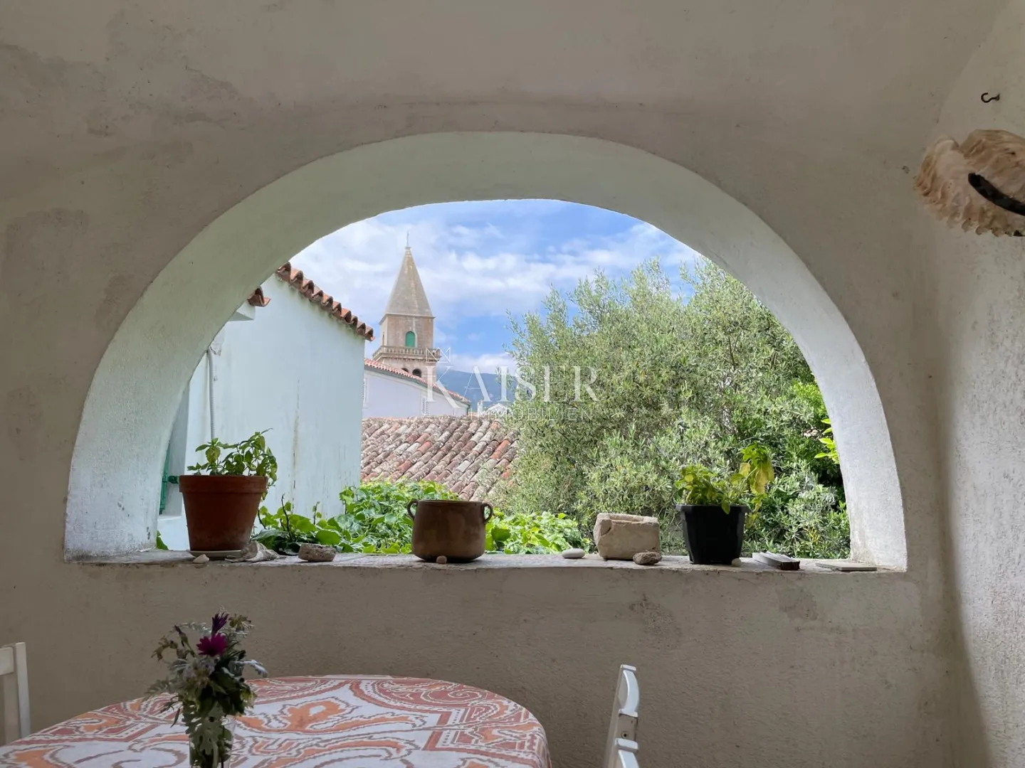 Otok Cres-Lošinj, Osor, bivši samostan, 50 m od mora - Osor, Mali Lošinj