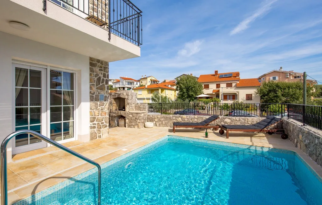 kornić, otok krk- vila 121m2 s pogledom na more i bazenom - slika 20