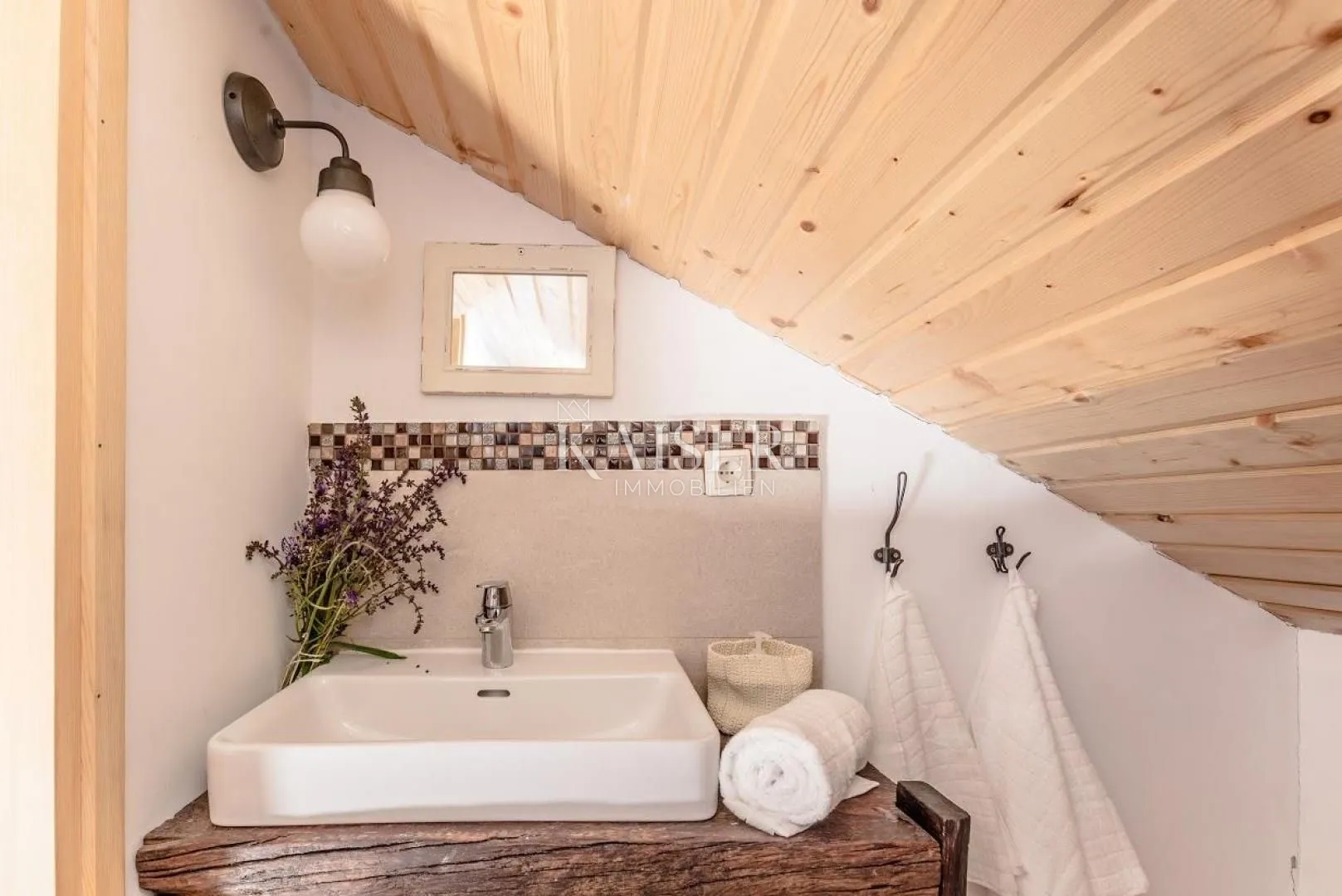 zadar – privlaka | kamena kuća s bazenom i mediteranskim vrtom - slika 13