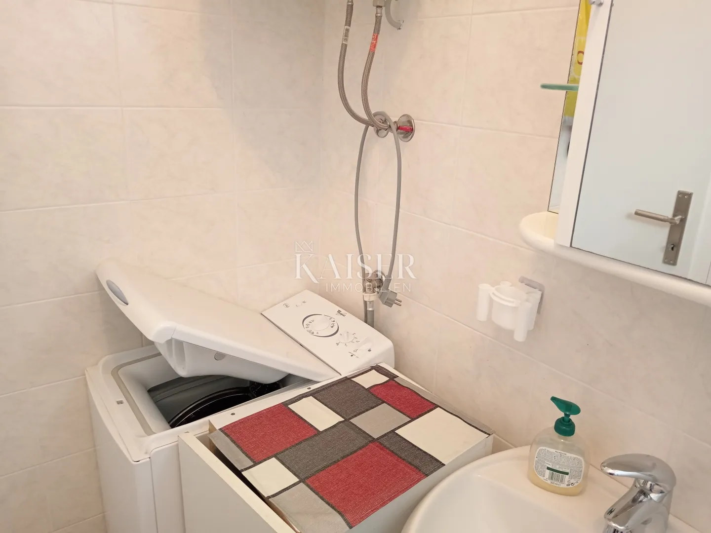 istra, barbariga, obnovljen apartman na 1.katu! - slika 10