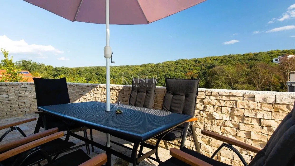 njivice, otok krk- apartman 92m2 s vrtom, blizu centra - slika 9