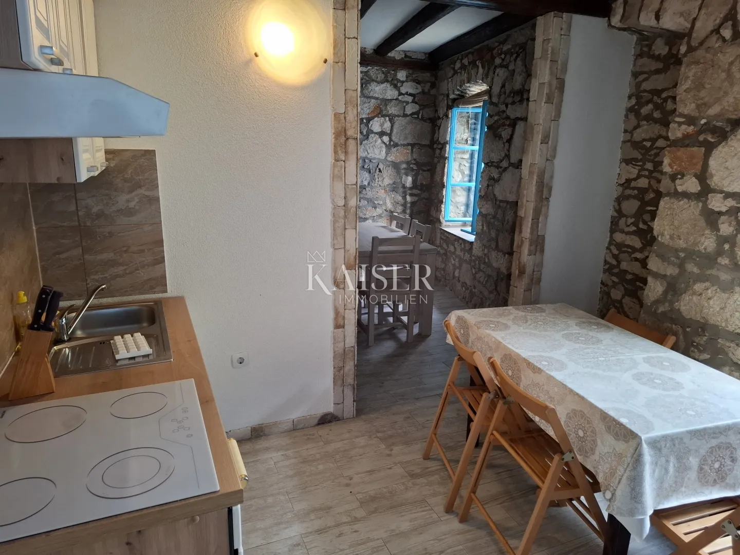 otok susak, dvosoban stan 61 m2 - slika 4