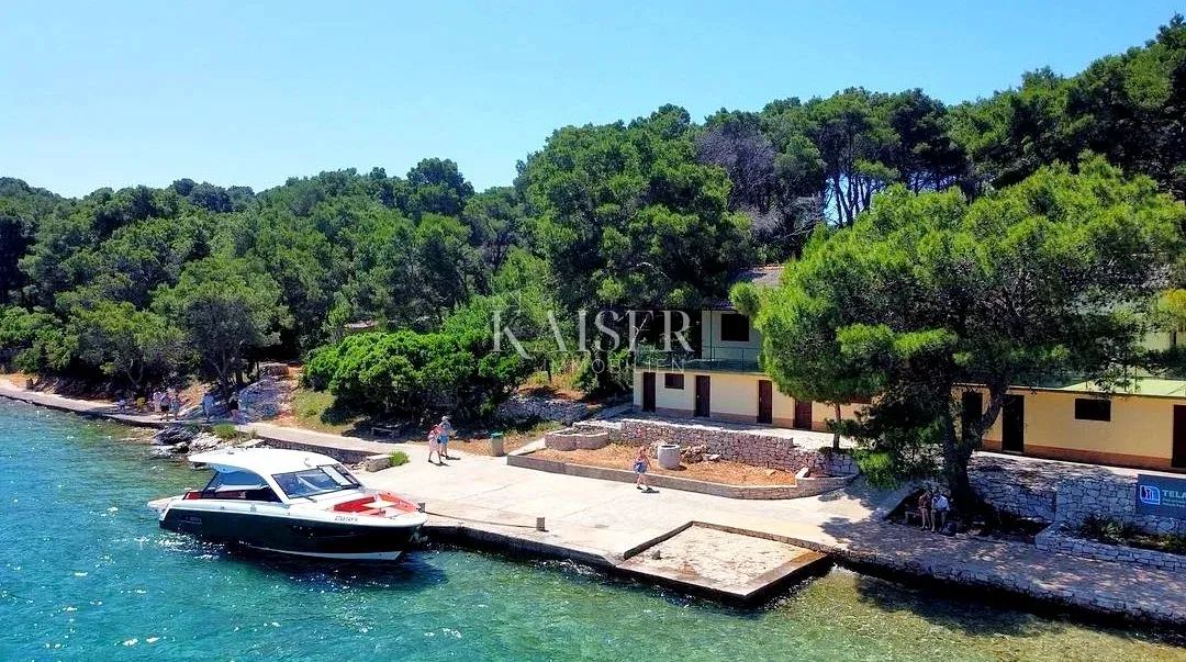 dugi otok- jedinstvena poslovno-stambena zgrada u parku prirode telašćica na plaži - slika 4