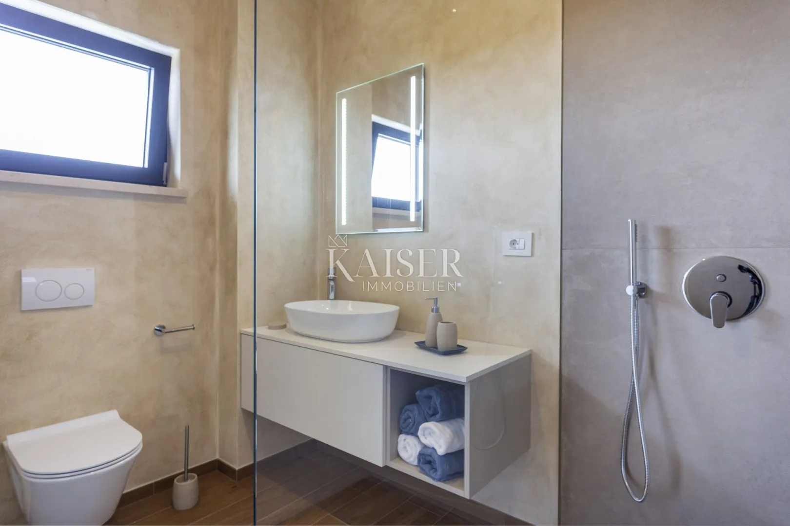 istra, svetvinčenat - moderna vila s bazenom - slika 26
