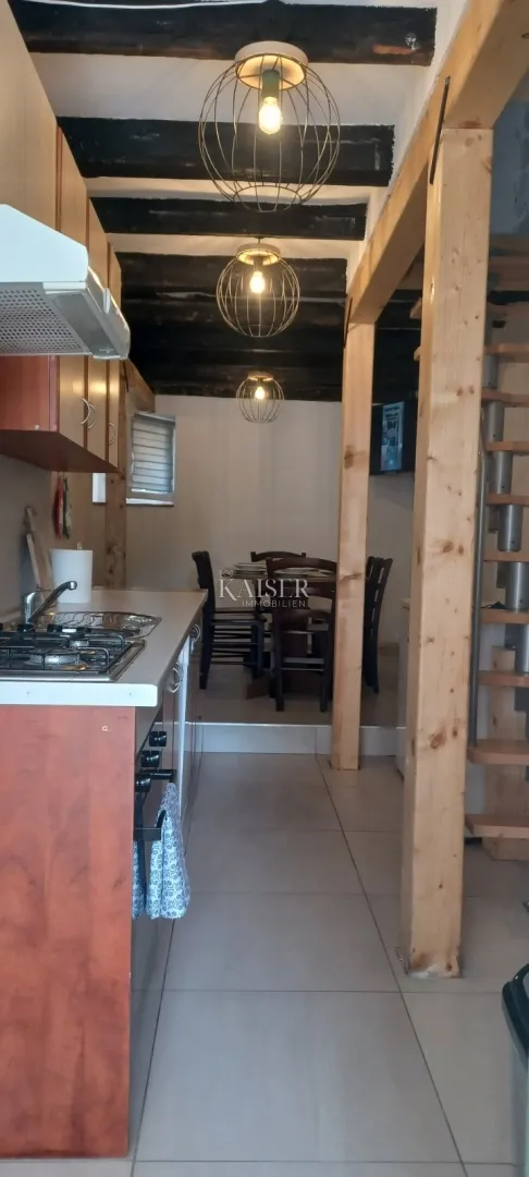 veli iž – autentična, renovirana kuća u staroj jezgri - slika 4