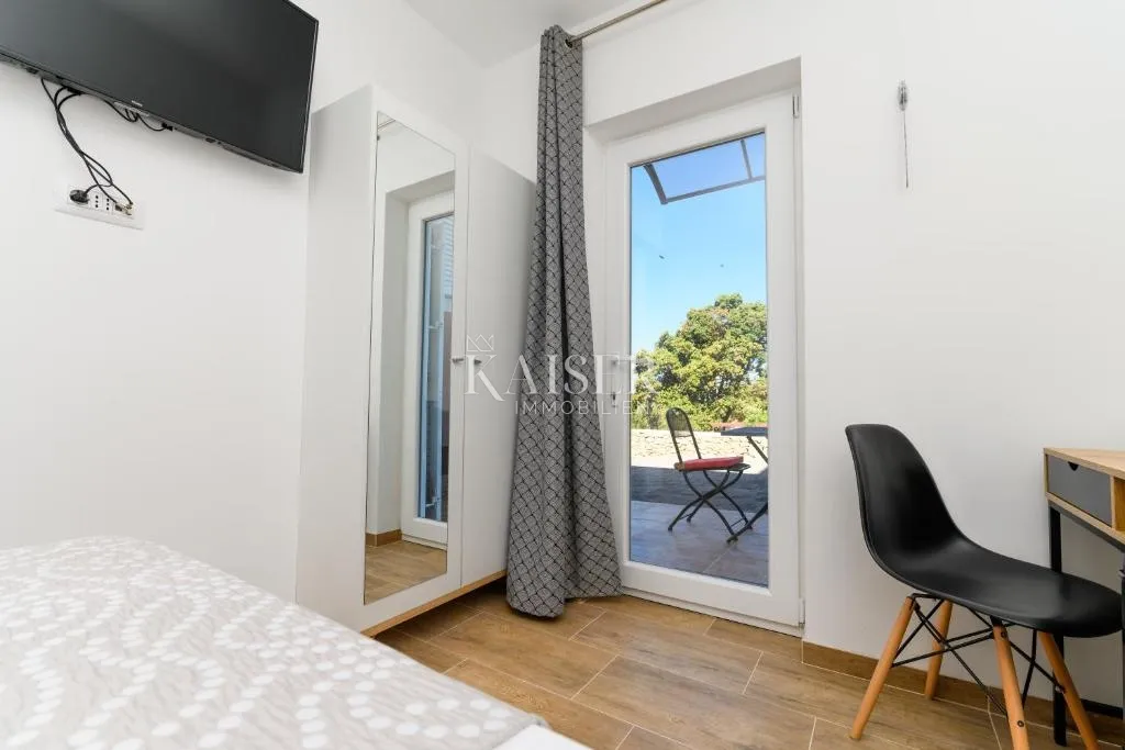 otok cres, miholašćica, stan 98 m² s pogledom na more - slika 8