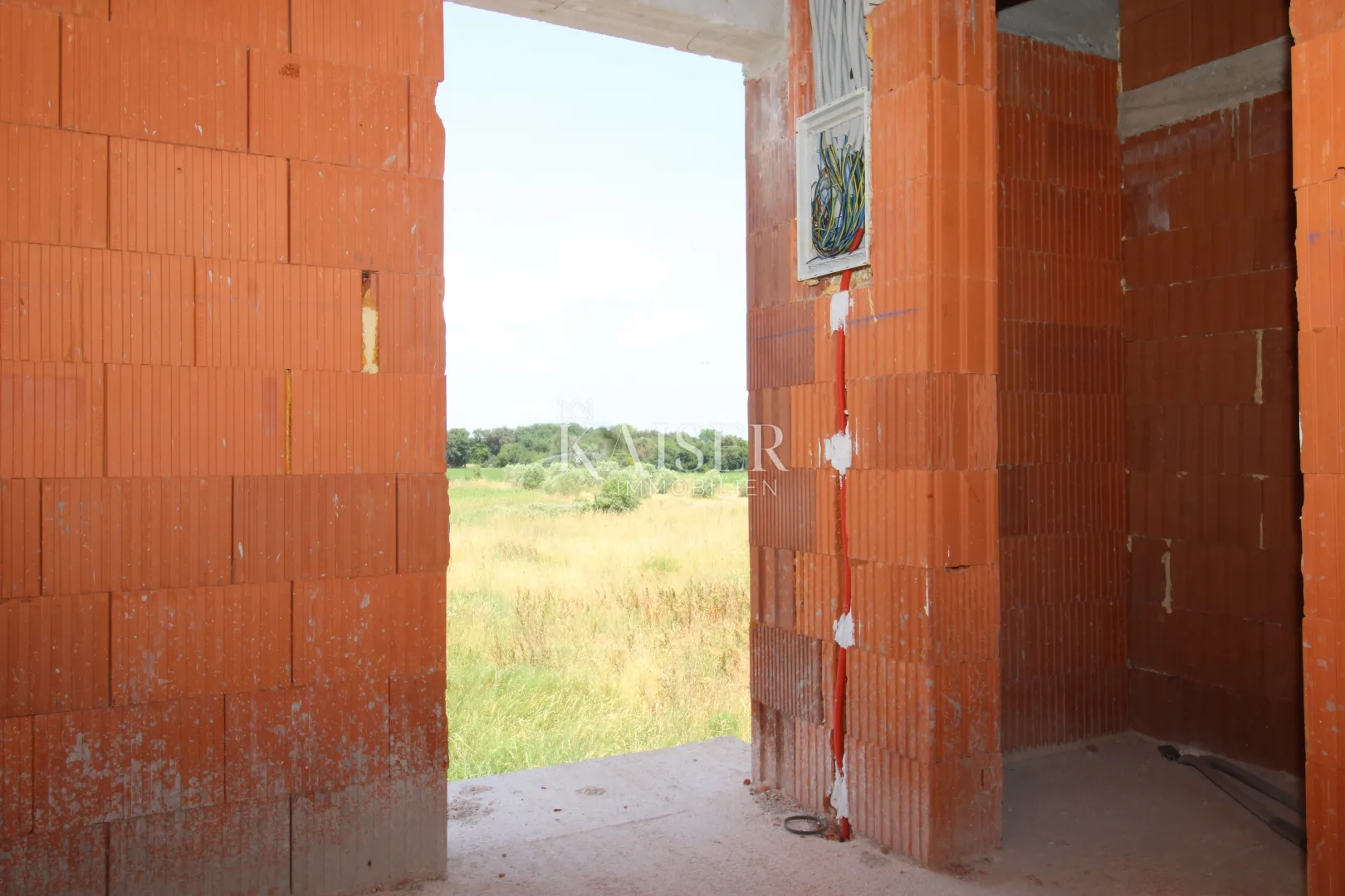 istra, pula- dvojna kuća 170m2 s bazenom u rohbau - slika 8