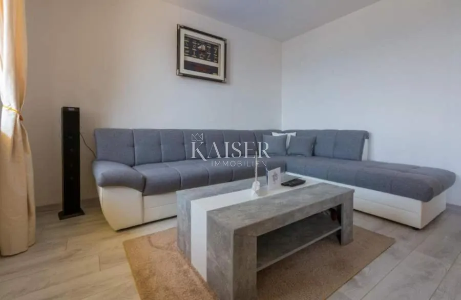 novi vinodolski - kuća prvi red do mora - slika 29