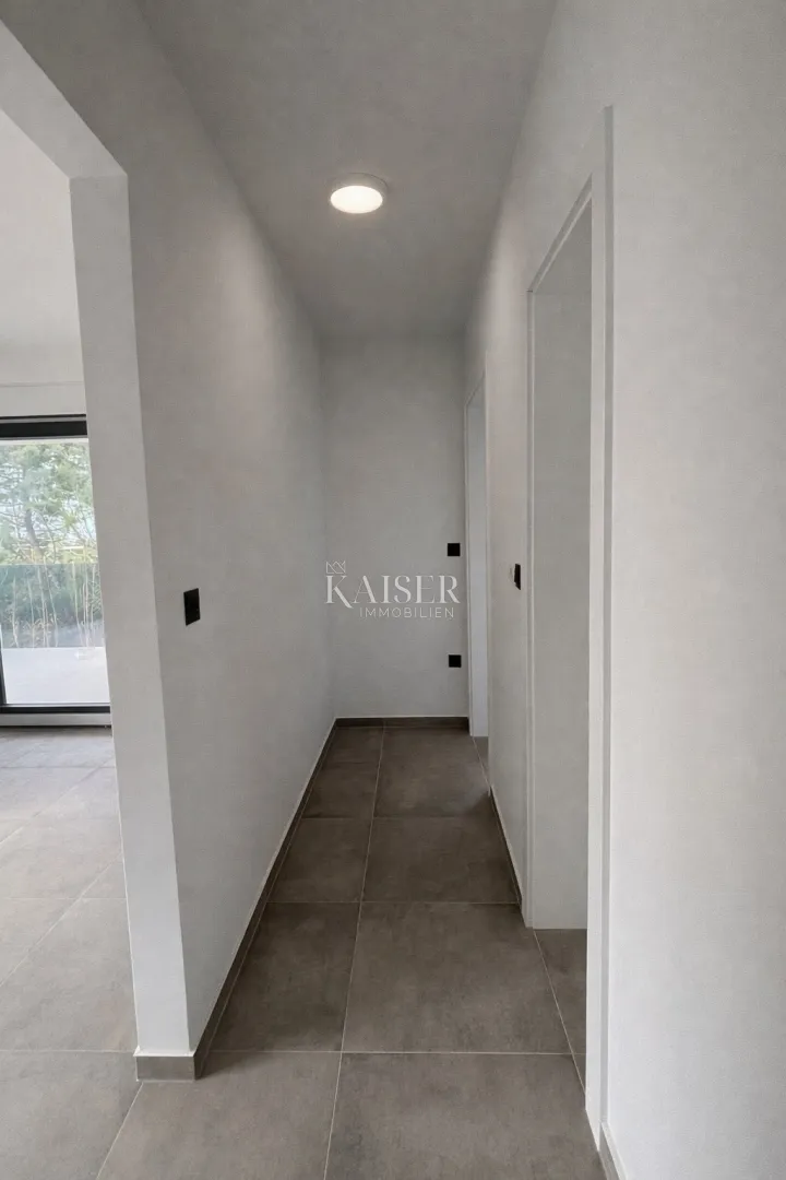 zadar, privlaka apartman novogradnja 70 m od mora - slika 9