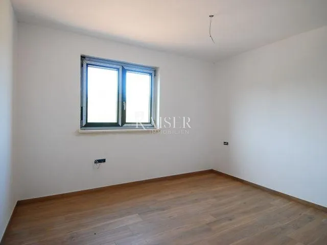 istra, poreč, okolica - stan 64m2, 2 spavaće soba - slika 17