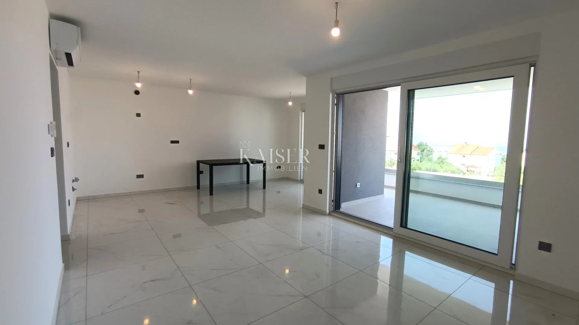 malinska, otok krk- stan 110m² s bazenom - slika 3
