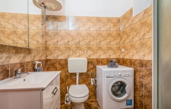 otok krk, šilo, okolica - kuća sa bazenom 145m2 - slika 31