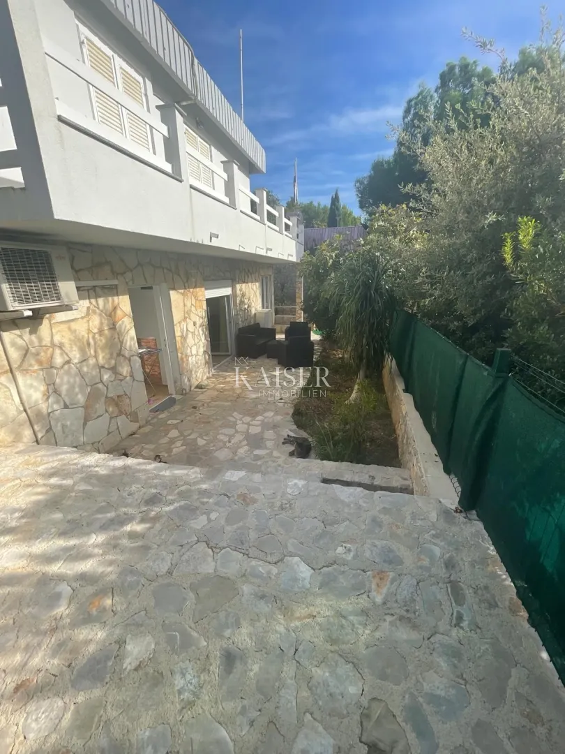 cres, martinšćica - samostojeća kuća 148 m², dva apartmana, 150 m od mora - slika 7