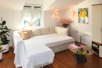 zadar, okolica - luksuzna vila sa uhodanim poslovanjem - slika 29