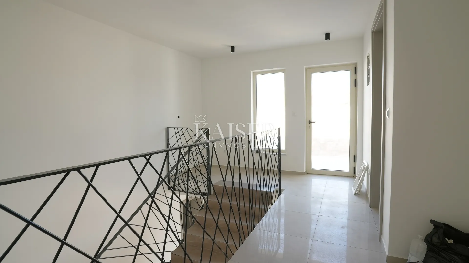 šibenik, jasenovo – luksuzna trosobna kuća 171,15 m² s panoramskim pogledom na more - slika 26