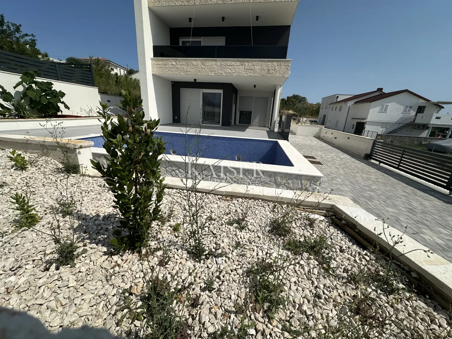 zadar, rtina - luksuzna vila s bazenom, 250 m od plaže - slika 9