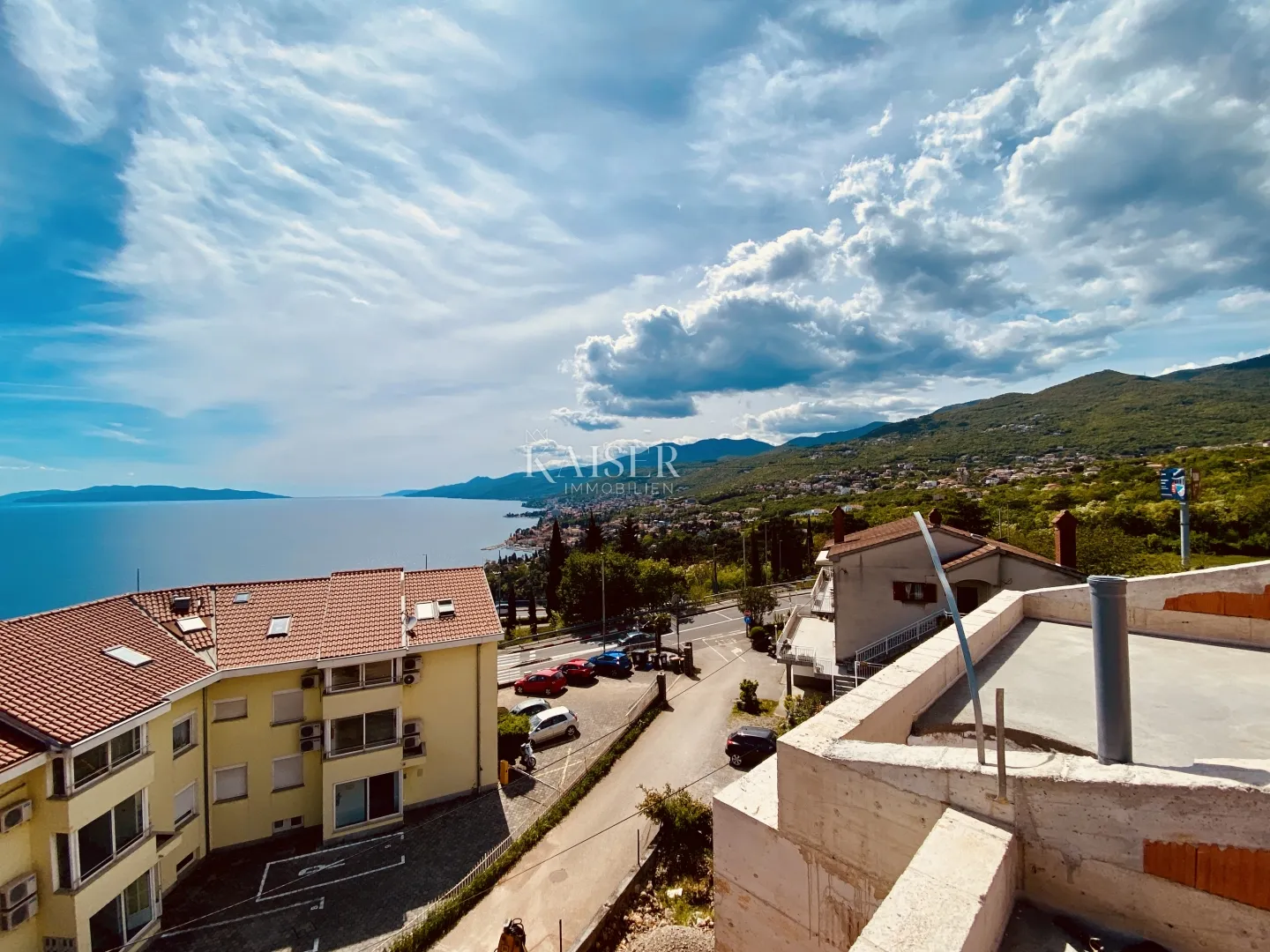 opatija – troetažni stan s krovnom terasom i panoramskim pogledom (h2a2) - slika 13