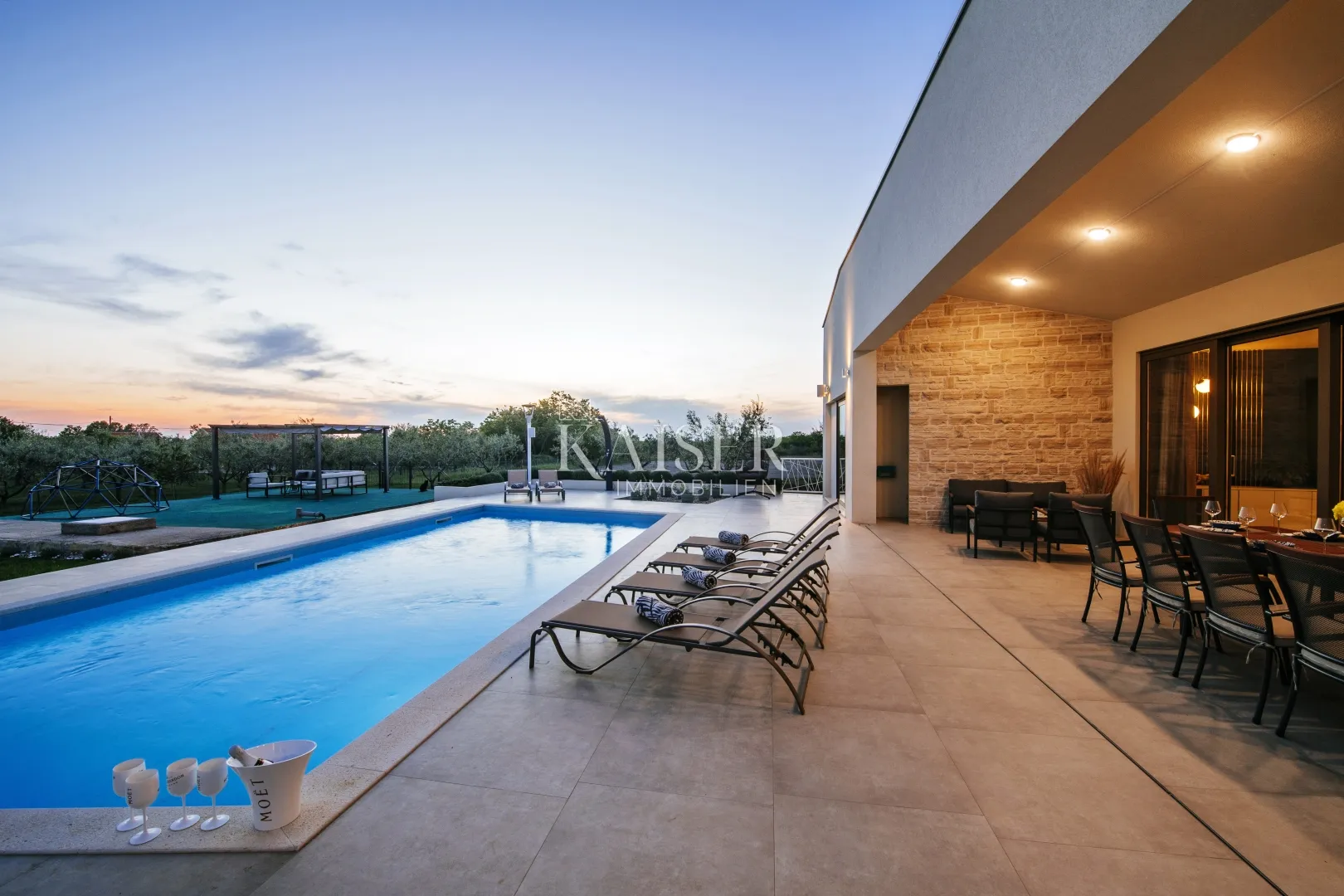 zadar, smoković – luksuzna vila - slika 31