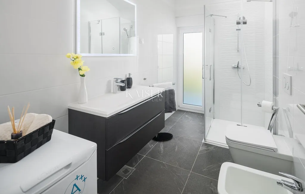 medulin - luksuzna kuća 150m od mora, 270m2, pogled na more - slika 14